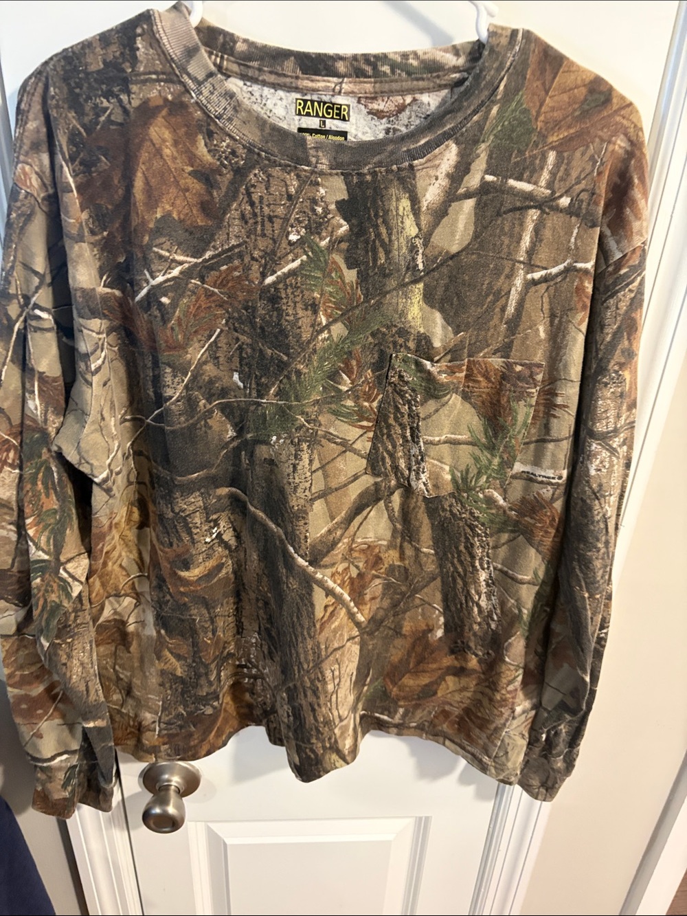 Ranger Men's Camo Long-Sleeve Crewneck Sweatshirt - Brown/Green